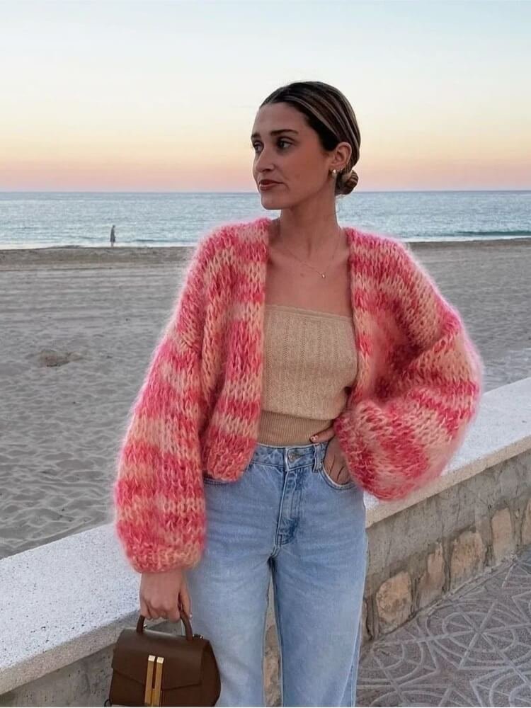 Women's Chunky Cropped Knit Wool Cardigan - Pink