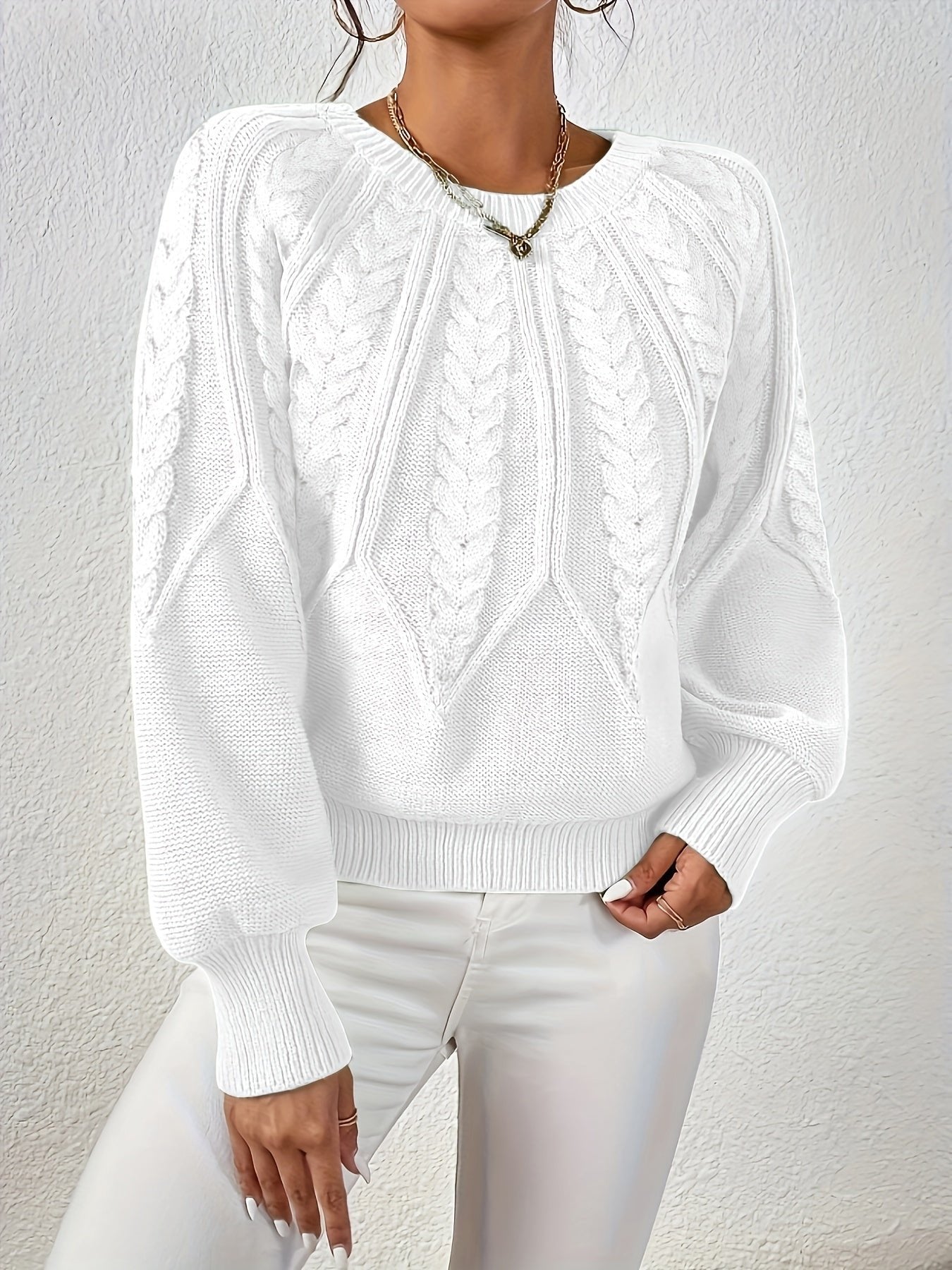 Women's Chunky Cropped Cable Knit Jumper