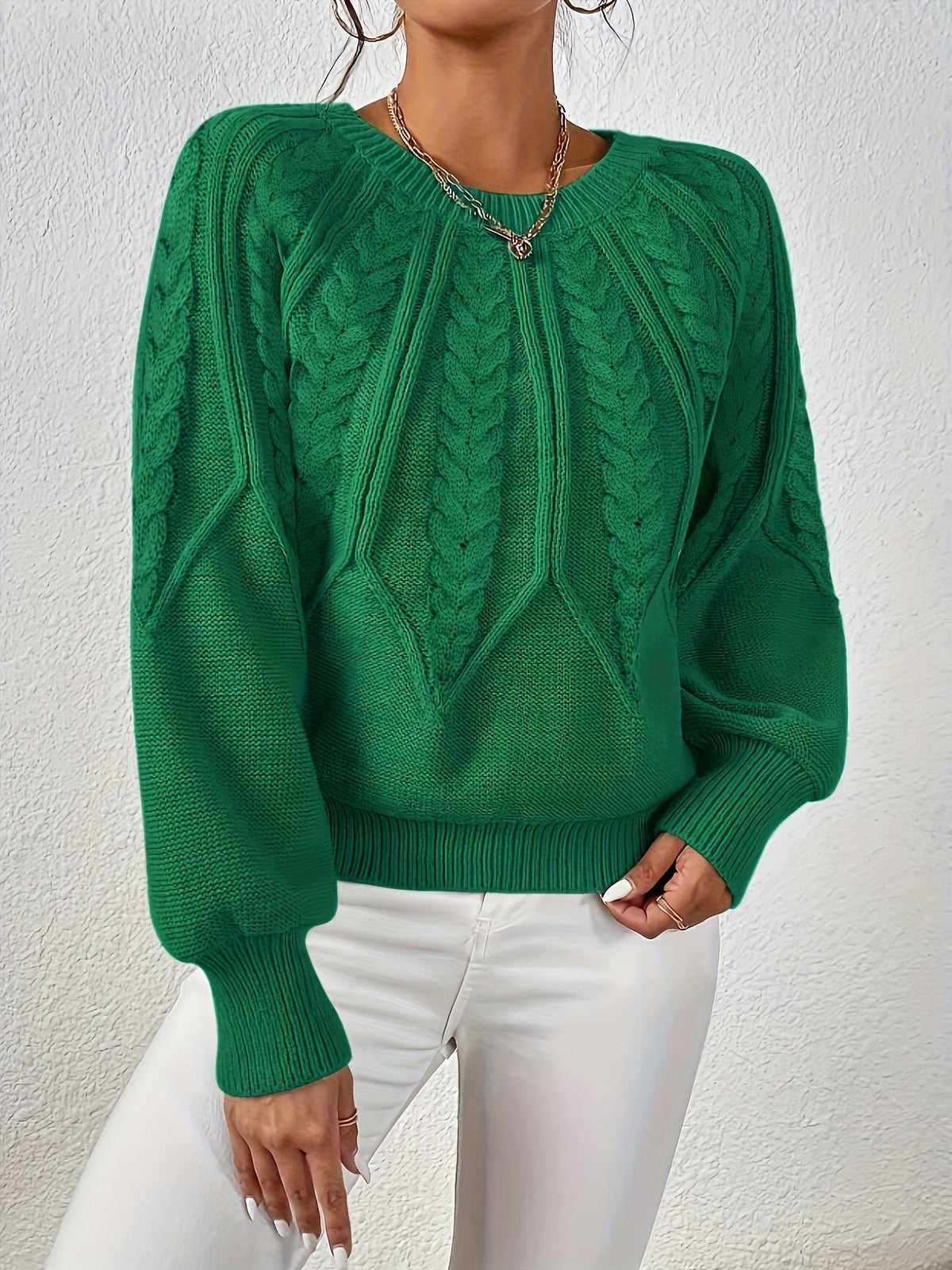Women's Chunky Cropped Cable Knit Jumper