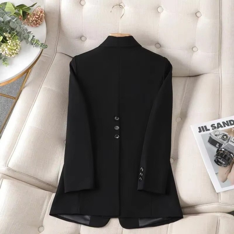 Women's Fitted Single-Button Blazer