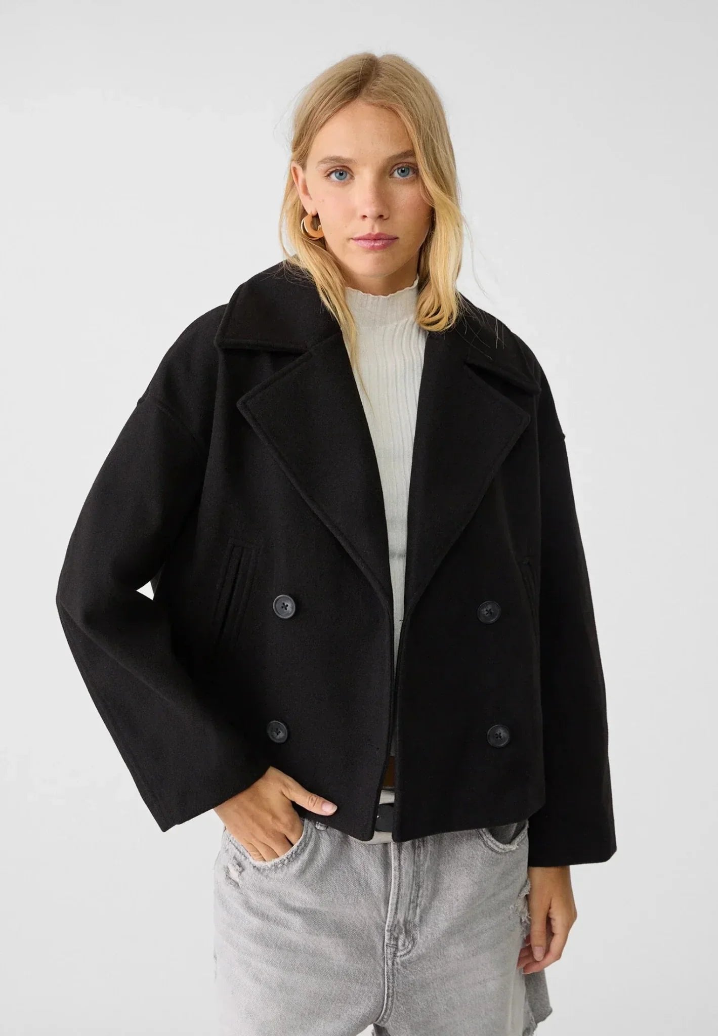 Women's Oversized Cropped Wool Peacoat