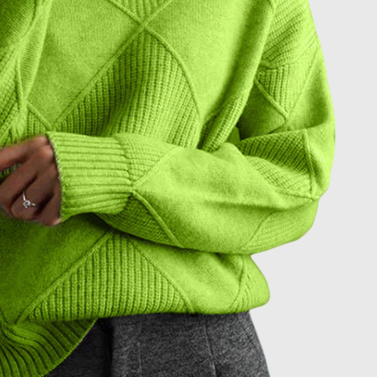 Women's Chunky Oversized Wool Roll Neck Jumper