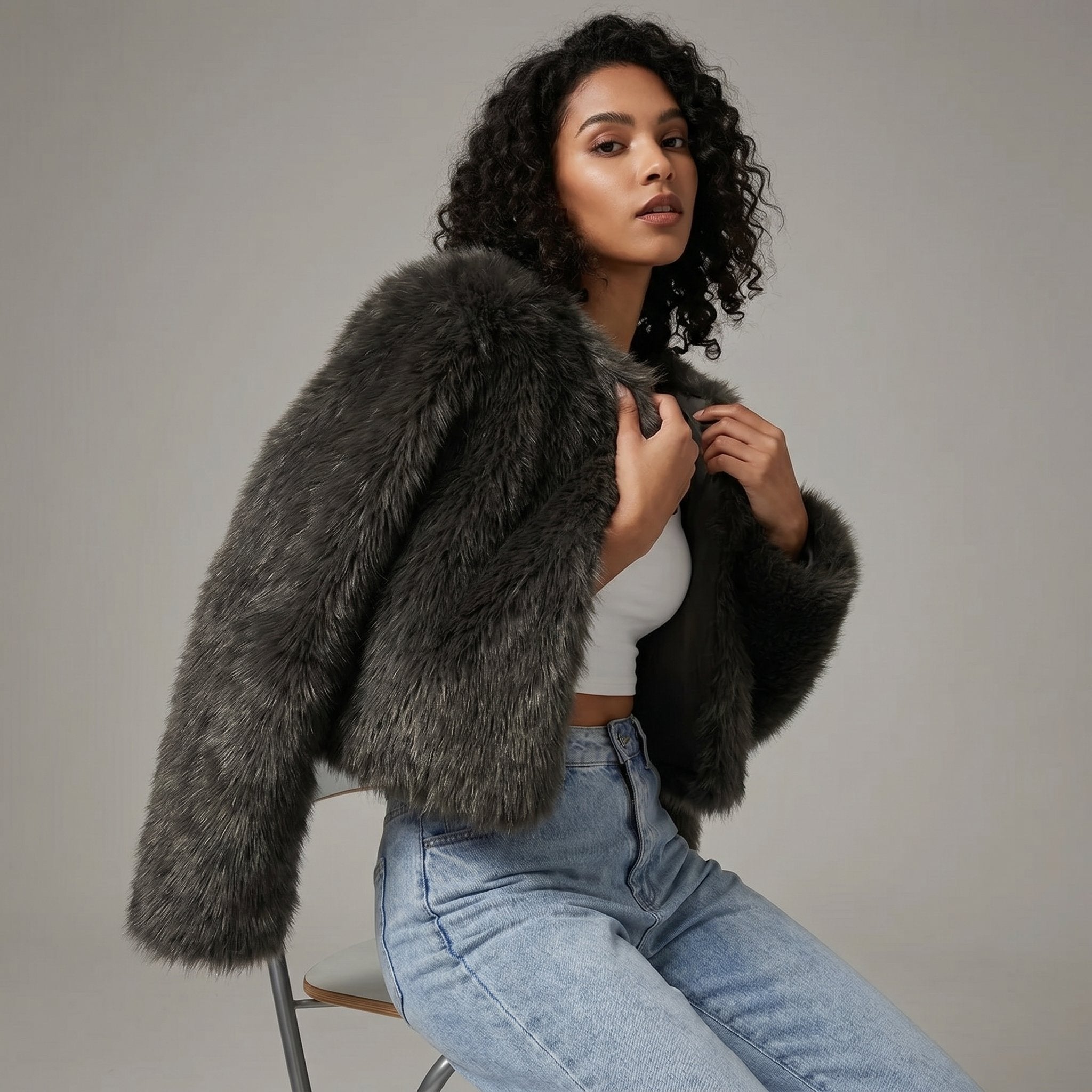 Women's Cropped Faux Fur Jacket - Black