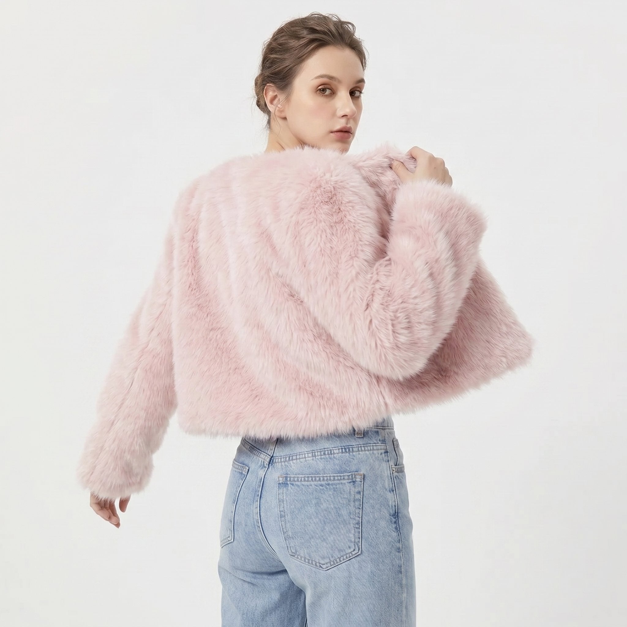 Women's Cropped Faux Fur Jacket - Pink