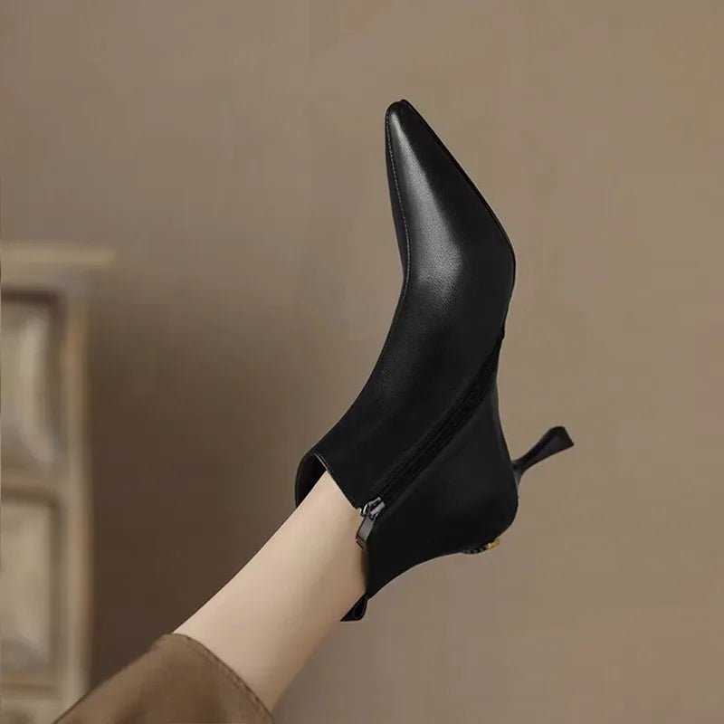 Women's Pointed-Toe Leather Ankle Boots