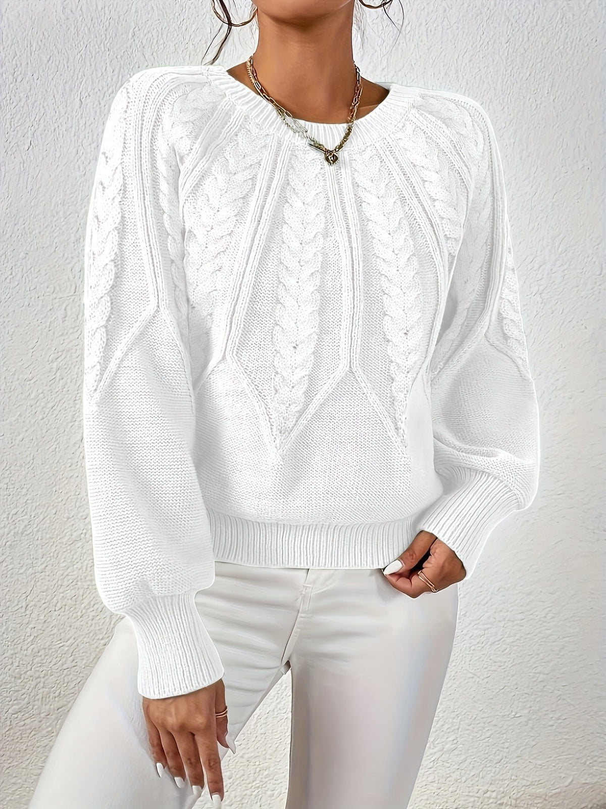 Women's Chunky Cropped Cable Knit Jumper