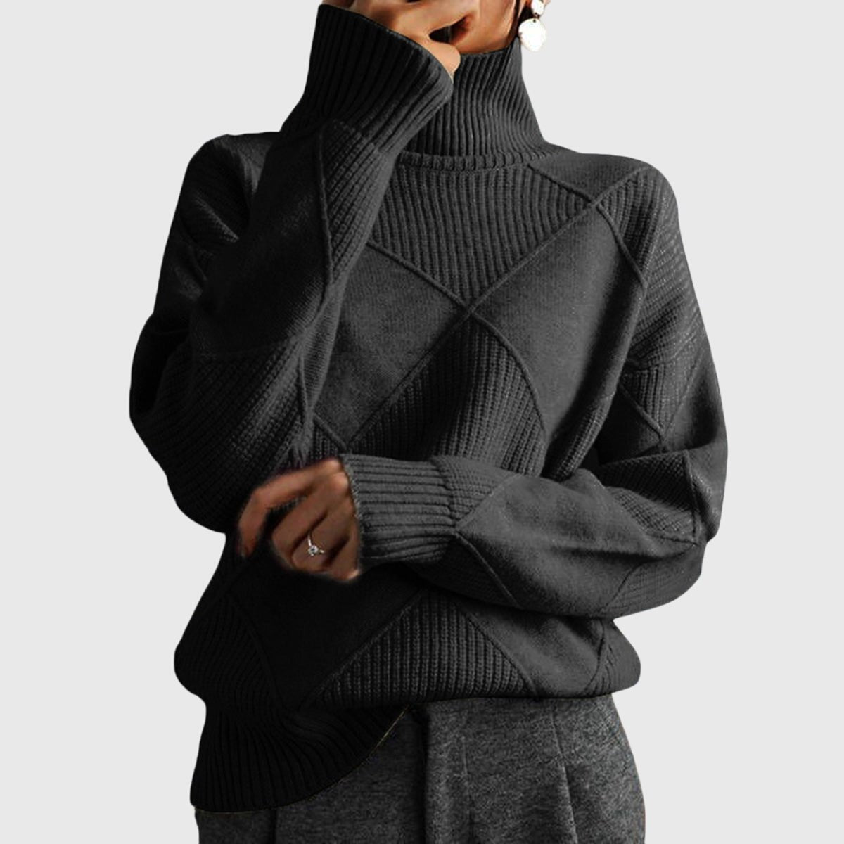Women's Chunky Oversized Wool Roll Neck Jumper - Black