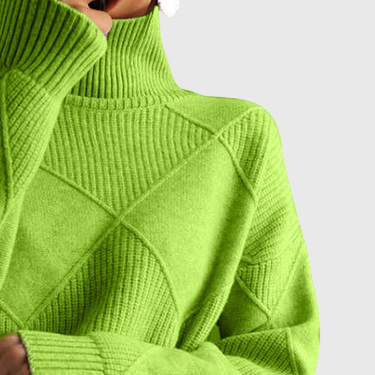 Women's Chunky Oversized Wool Roll Neck Jumper