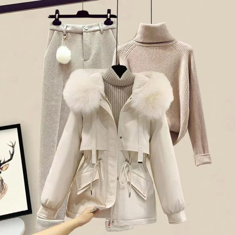 Women's Faux Fur Hooded Cropped Parka - Beige Set