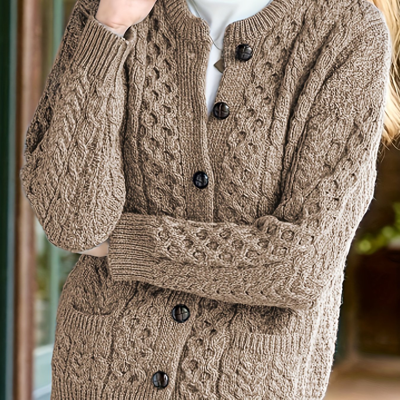 Women's Cable Knit Wool Cardigan - Camel
