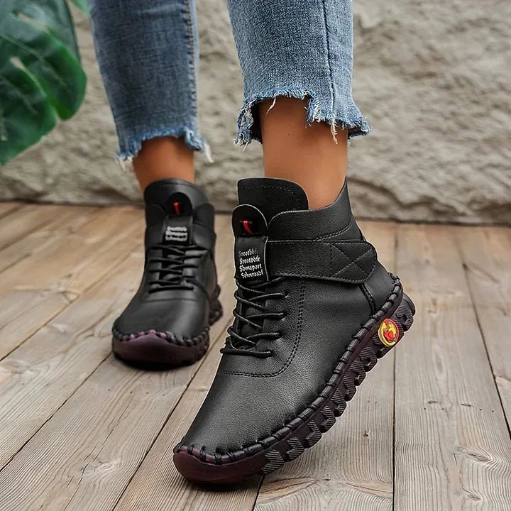 Women's High-Top Winter Ankle Boots - Black