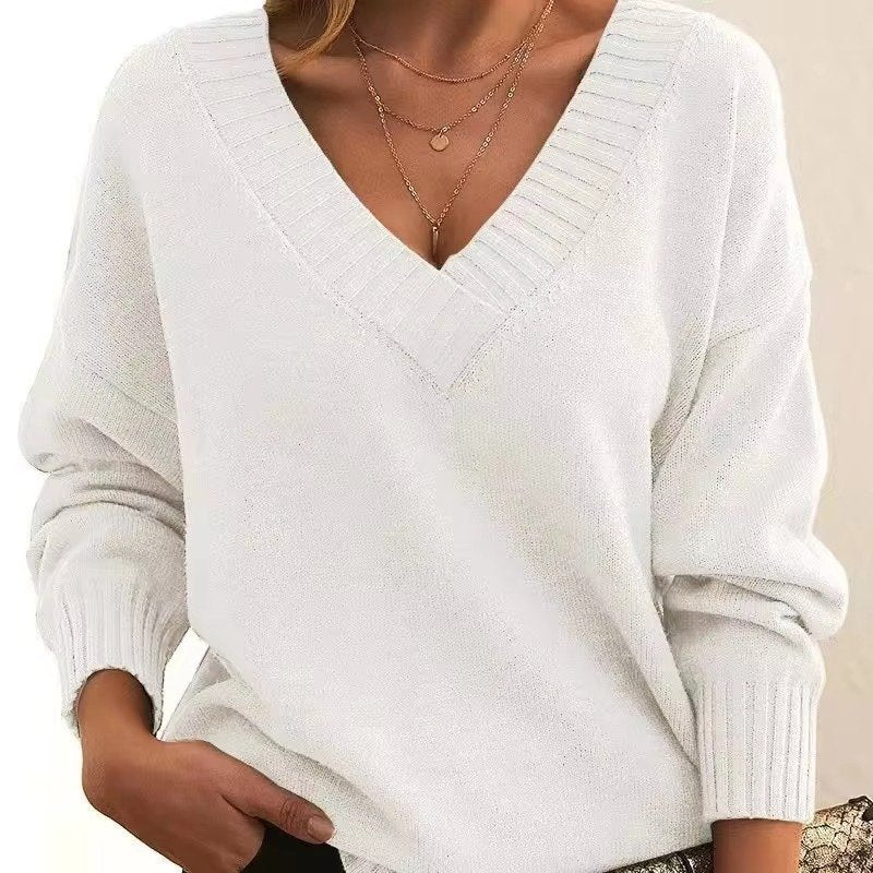 Women's Oversized V-Neck Knit Jumper - White