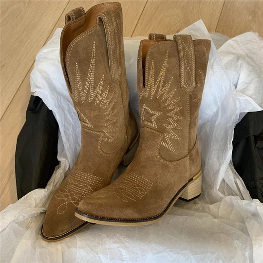 Women's Embroidered Western Cowboy Boots