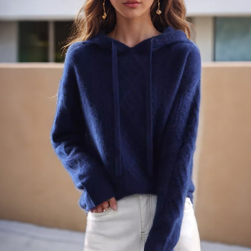 Women's Chunky Oversized Cable Knit Wool Hoodie - Blue
