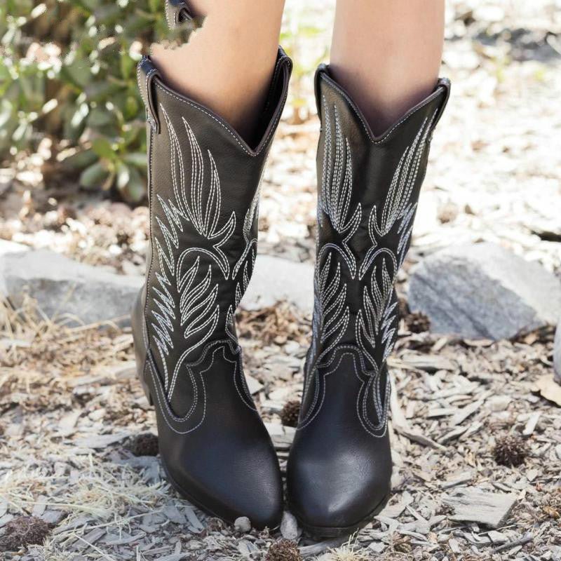Women's Embroidered Faux Leather Western Cowboy Boots - Black