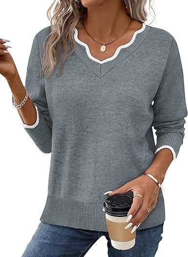 Women's V-Neck Jumper - Grey